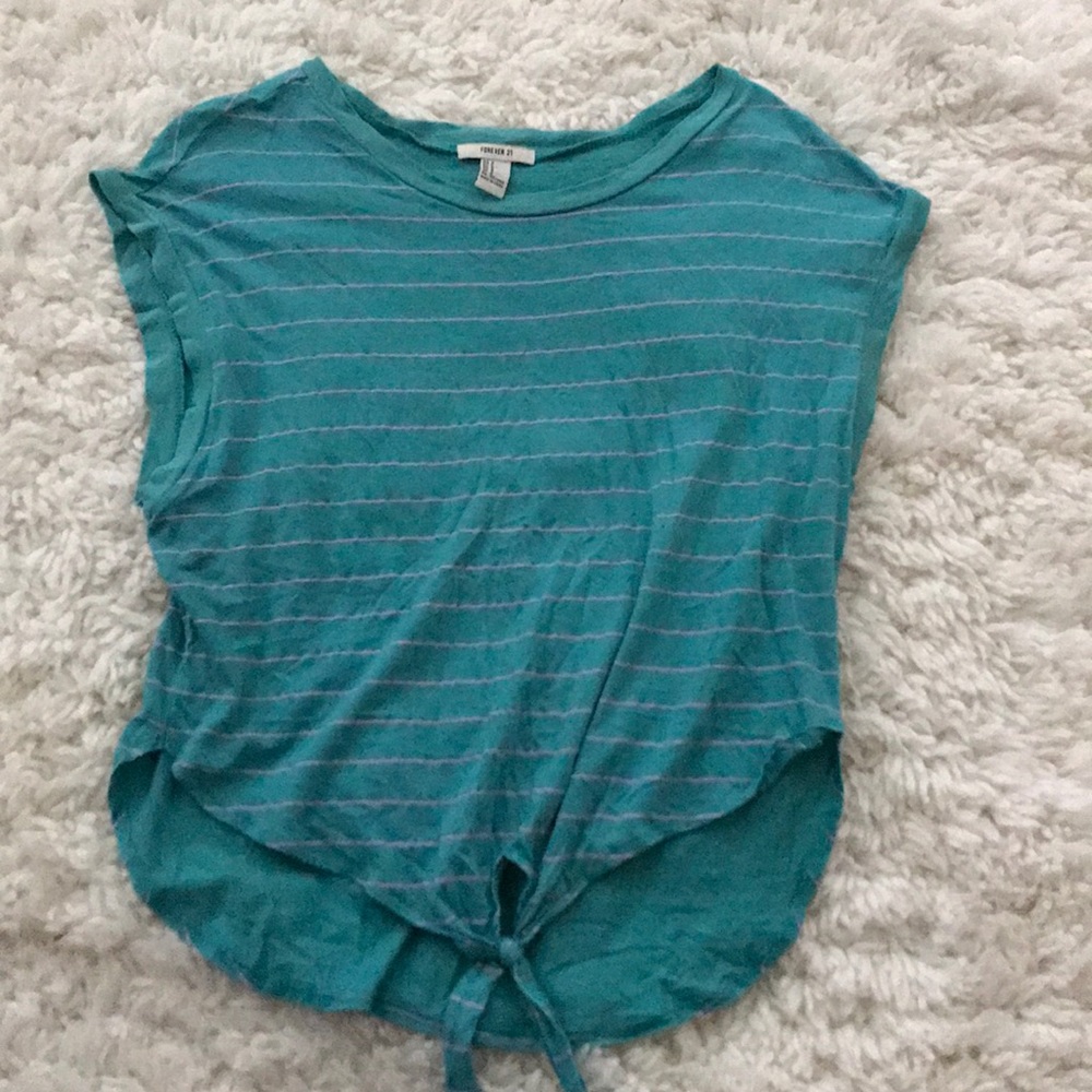 Cropped striped T-shirt